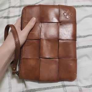 Patricia Nash Wristlet